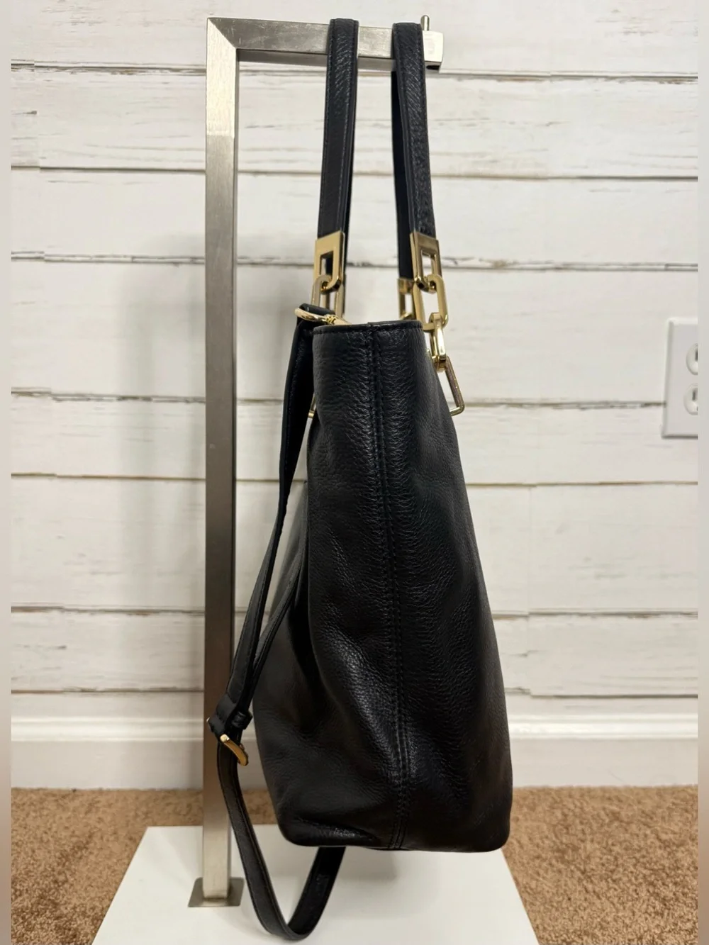 Michael Kors Black Pebbled Leather Bag - Picture 3 of 13